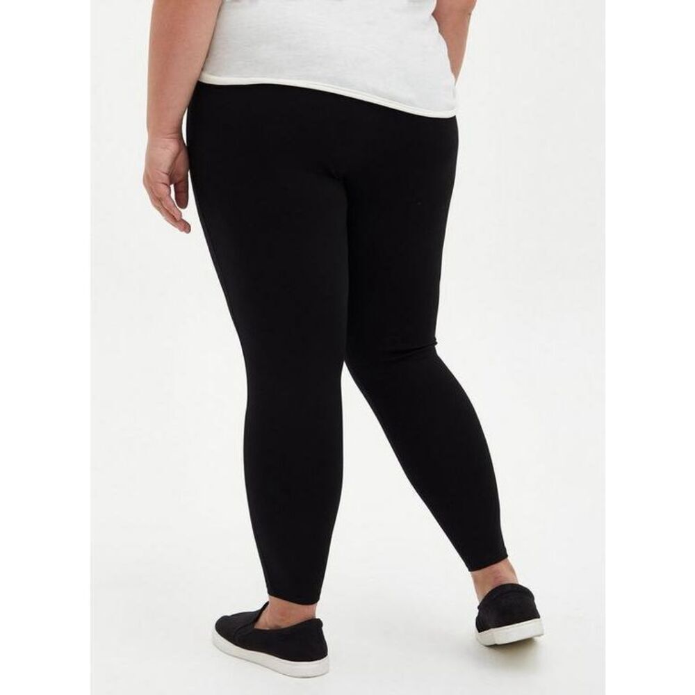 ✨Torrid Full Length Signature Waist Ponte Black Sz 2X Leggings✨ - Picture 3 of 8